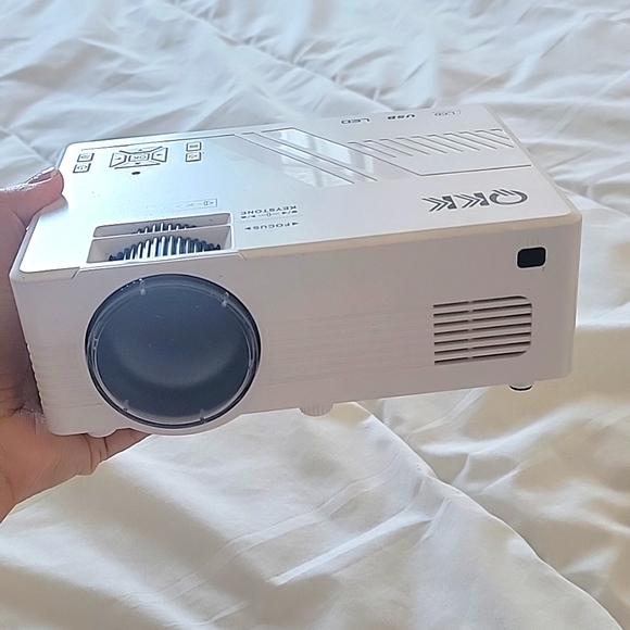 QKK VR, AR & Accessories Qkk Mini Projector Poshmark